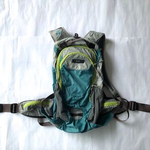 REI backpack Stoke 19 light-weight hiking hydration unisex